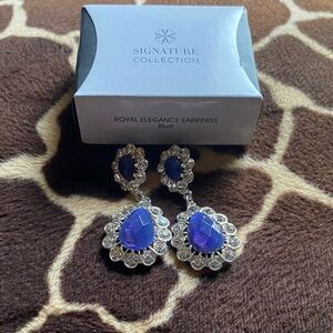 Avon Signature Collection Royal Elegance Earrings